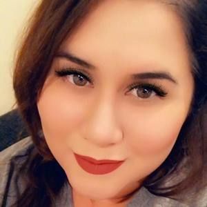 Meet your Posher, Desiree